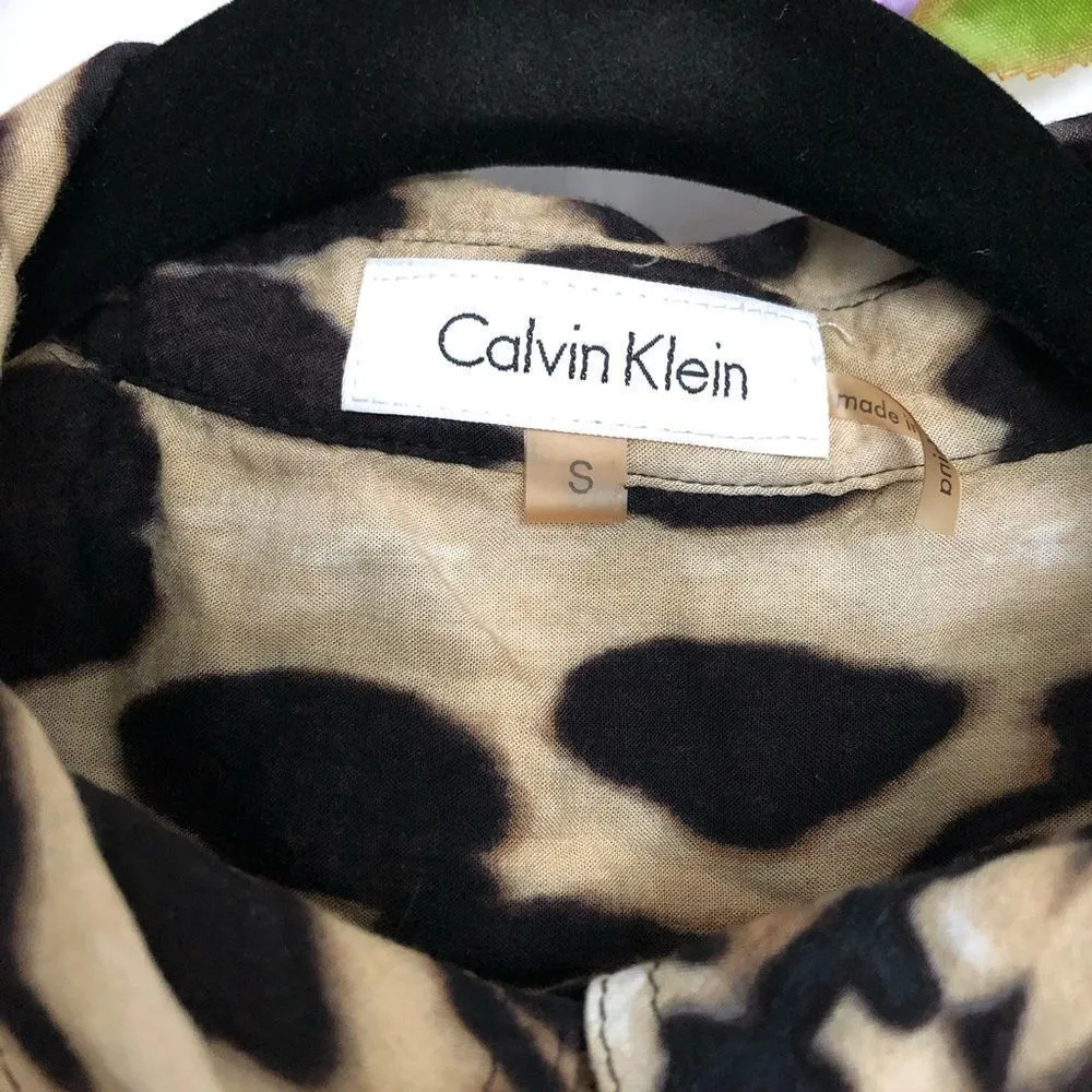 Calvin Klein leopard/cheetah printed Ruched blouse - Image 4