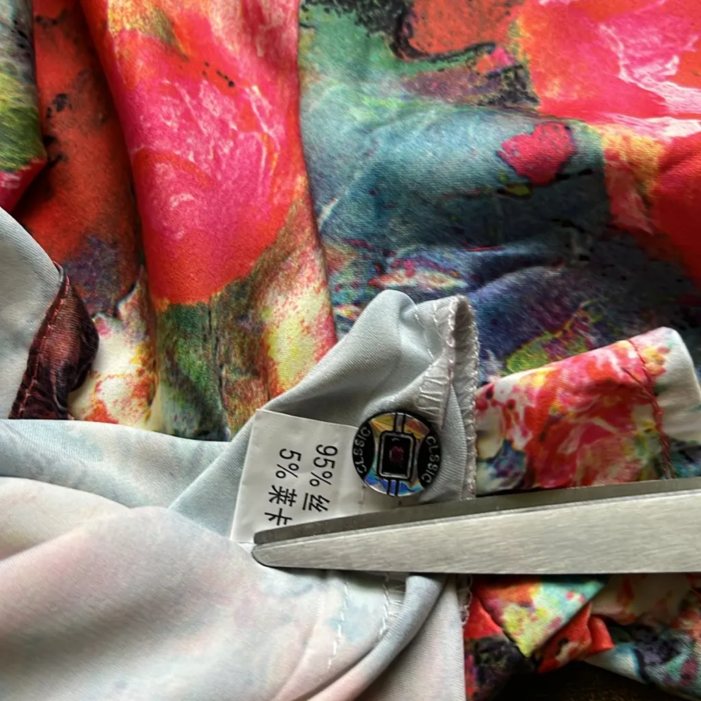 Watercolor floral garden print shirt with short sleeves Shang Shi boho Size XL - Image 5