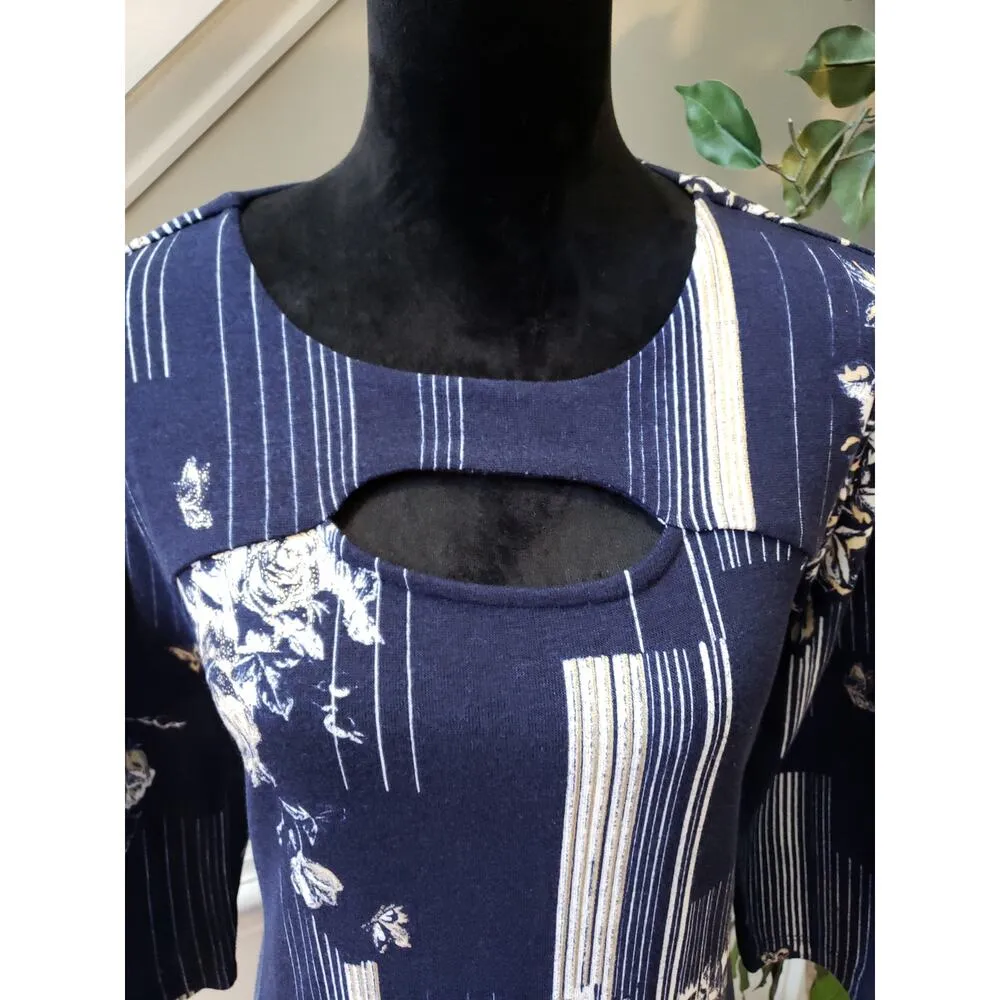 Women's JM Collection S Navy White Floral Stripe Cutout Neck Top 3/4 Sleeve - Image 5