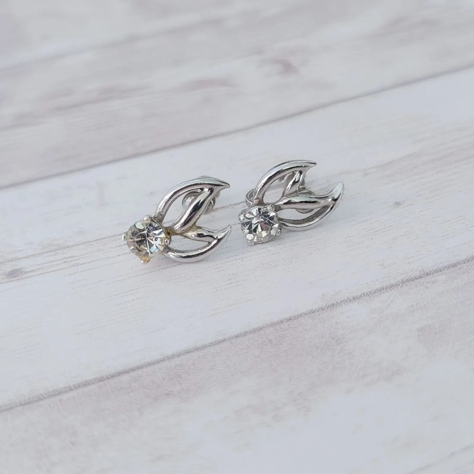 Vintage Screw Back Earrings Silver Tone with Clear Gem 0.75" - Image 3