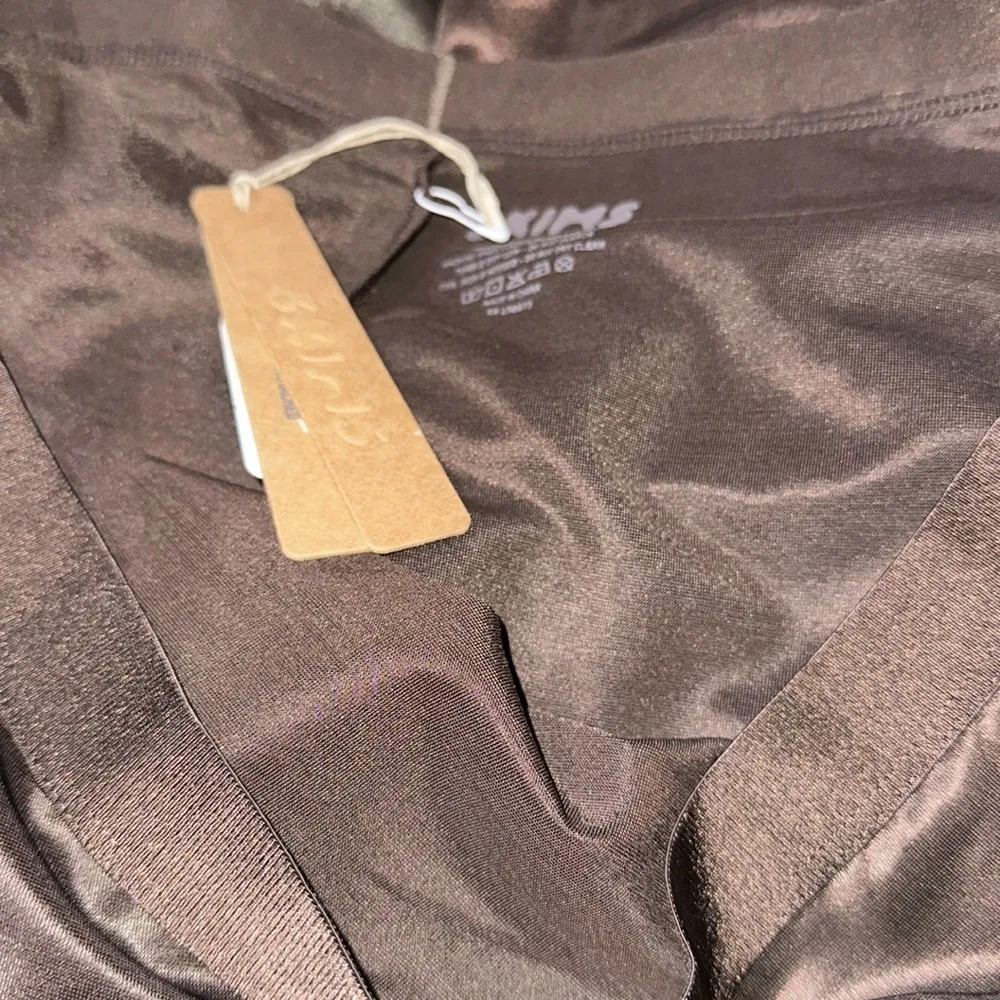 NWT SKIMS  barely there cropped legging - espresso SZ-3X - Image 7