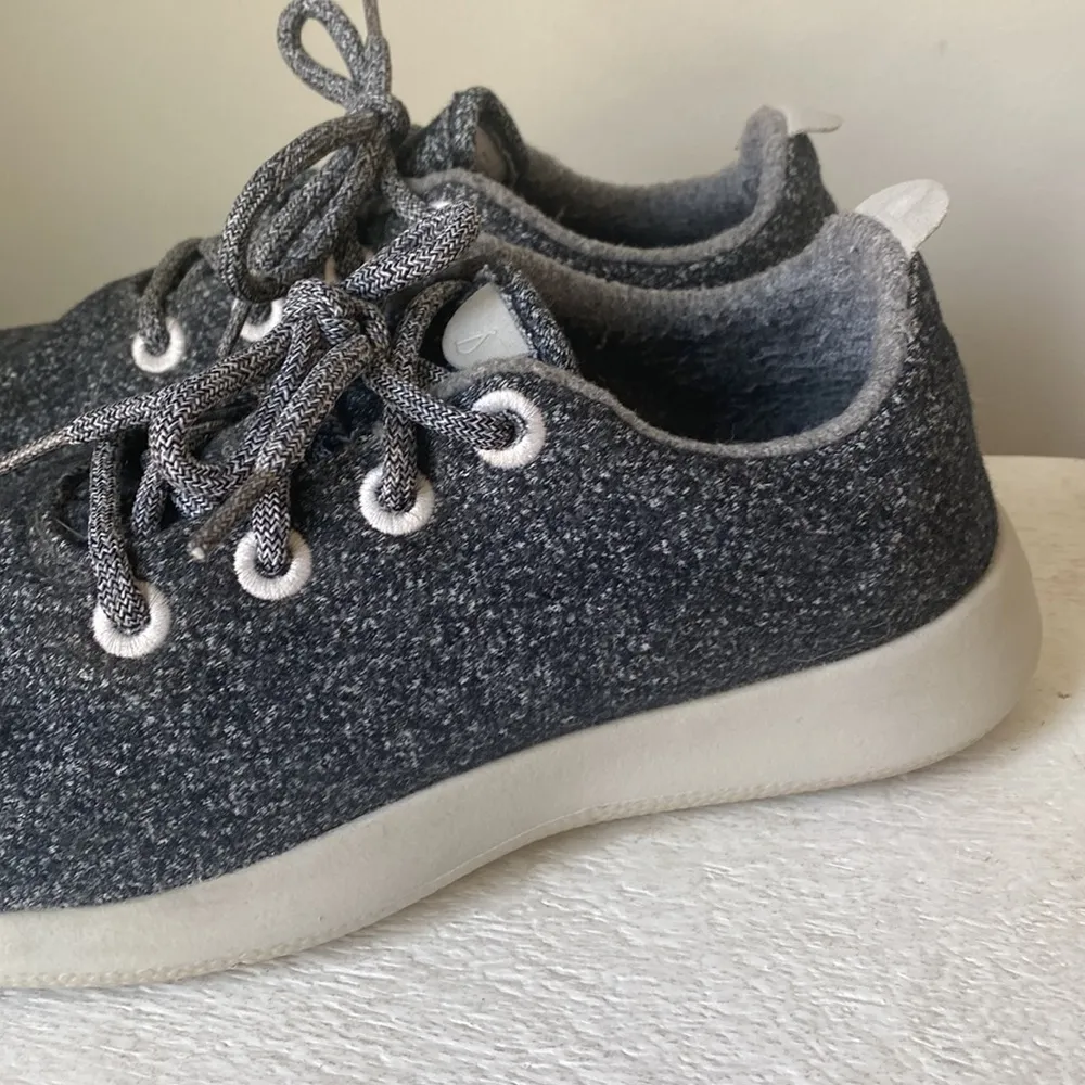 ALLBIRDS Gray Wool Runners women’s size US 10 - Image 4