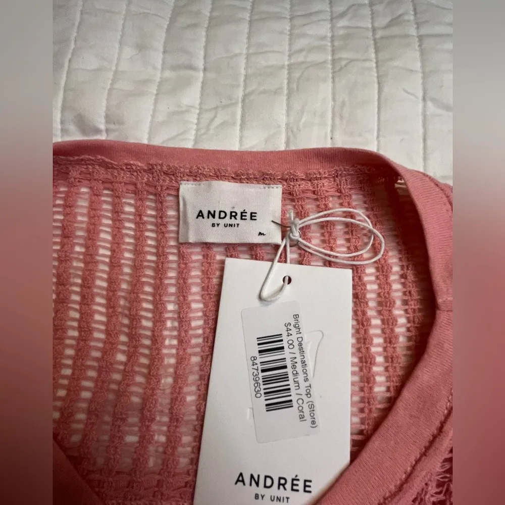 Andree by Unit coral pink top nwt - Image 3