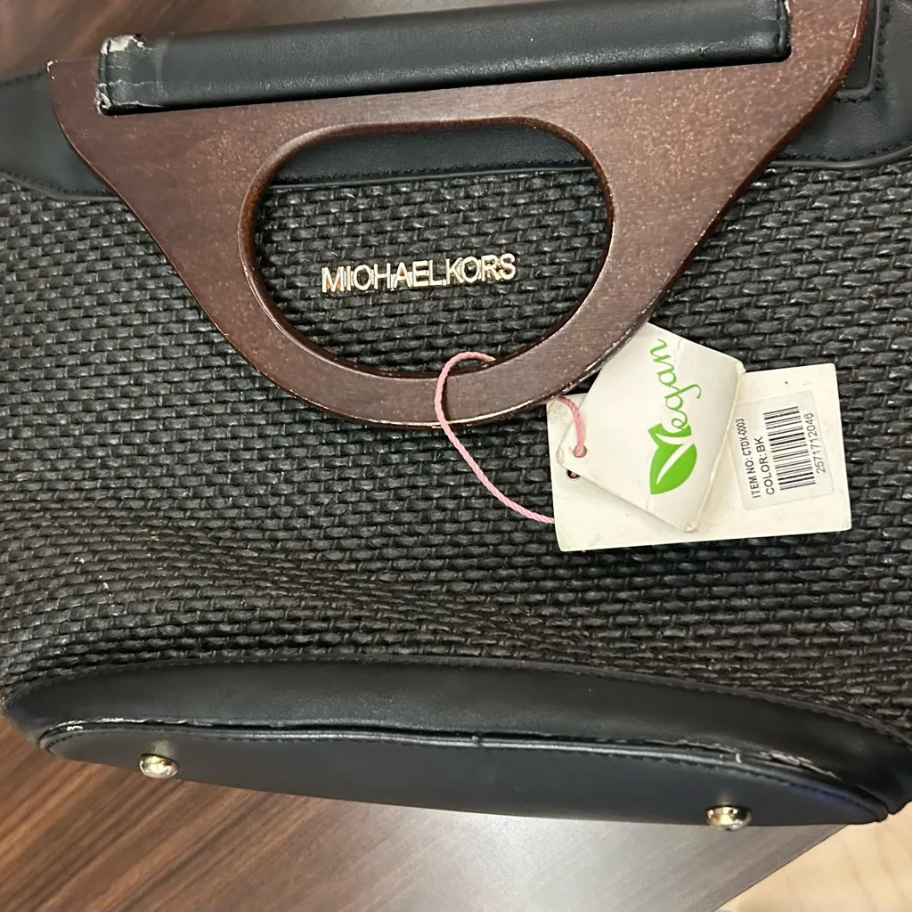 Michael Kors.  
Crossbody Bag Preowned with wear! - Image 10