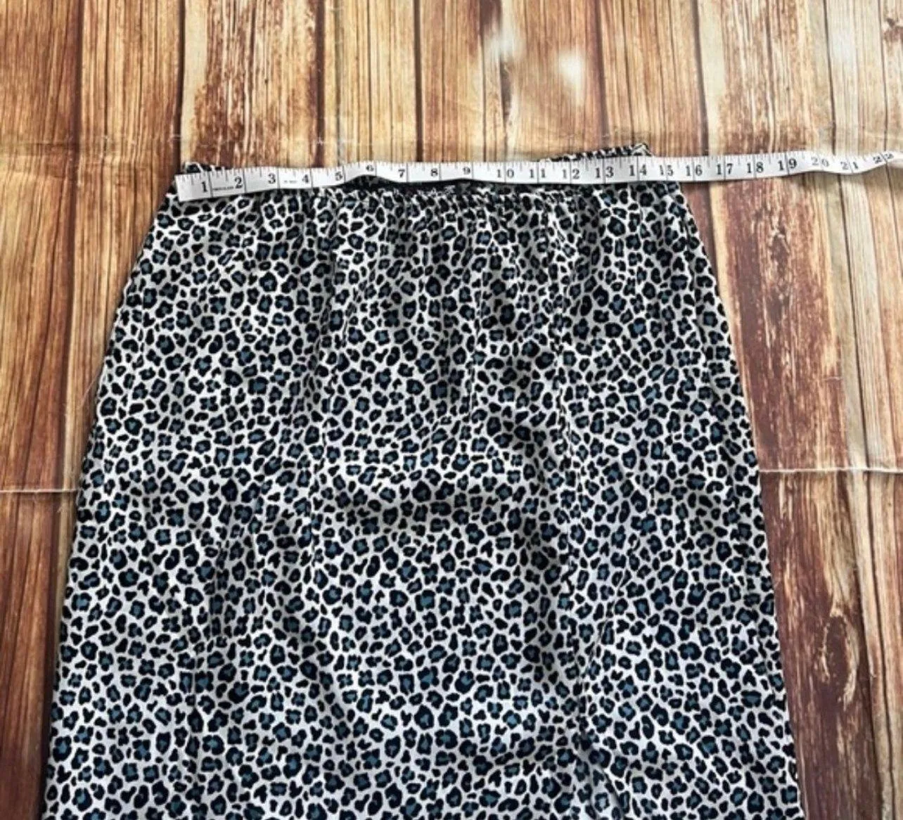 Women's Leopard Print Cheetah Midi Skirt Blue Size Large - Image 4