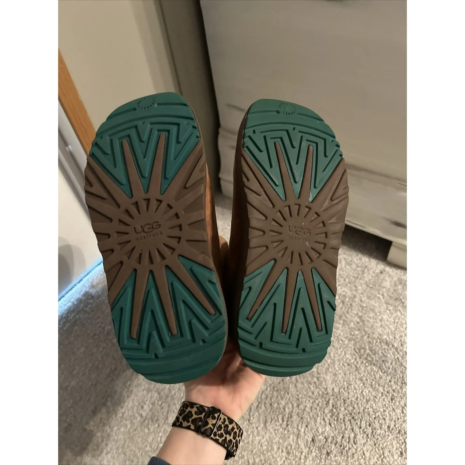 UGG Australia Womens Klarissa Boots 1003288 Chestnut Waterproof Tassel Beaded Brown Size 6 - Image 5