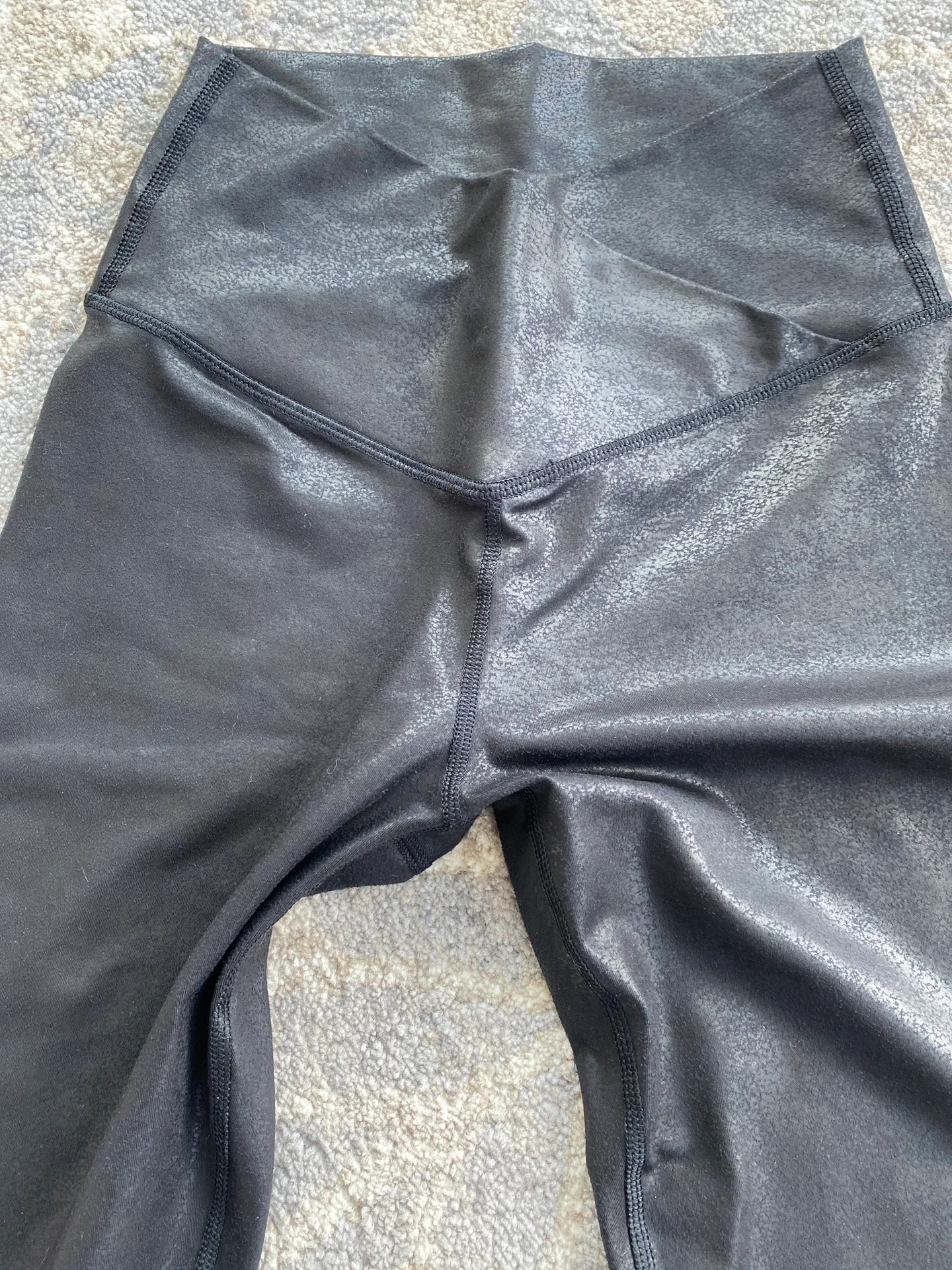 AE OFFLINE Aerie The Hugger Crossover High Waisted Crackle Legging - Image 8