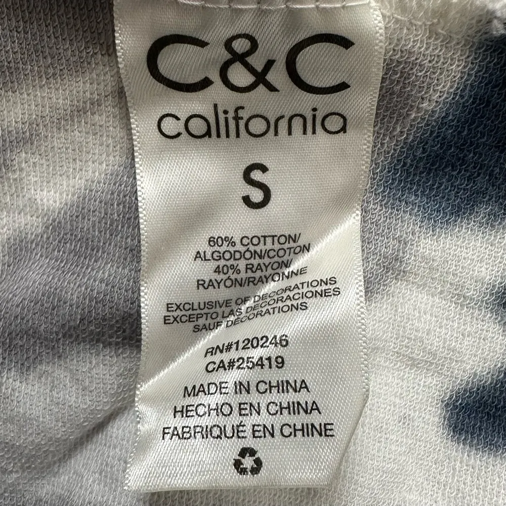 C&C California Boho Tie Dye Twist Front Hoodie Sweatshirt, Sz Small - Image 11