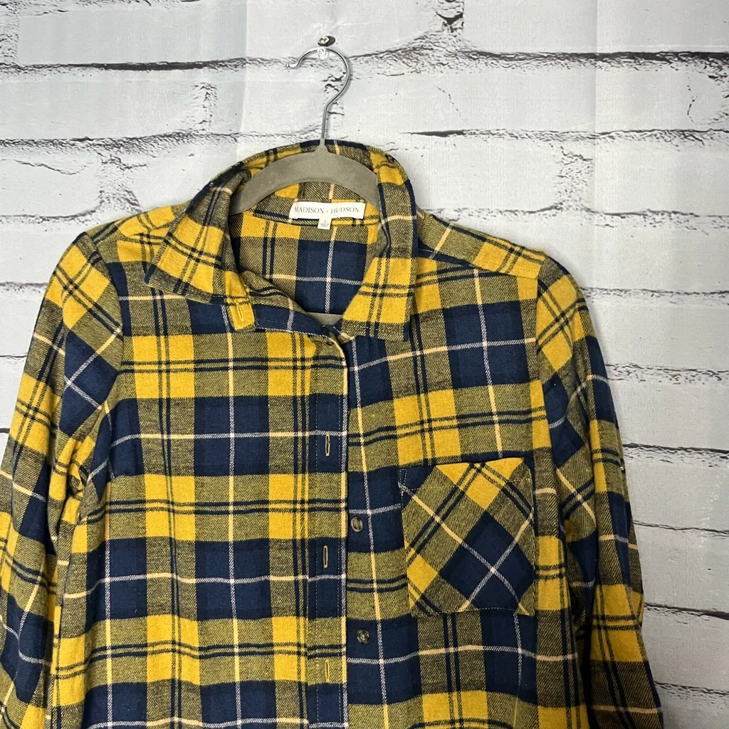 Madison + Hudson Oversized Plaid Cardigan S Yellow Blue Cozy Streetwear Women’s - Image 5