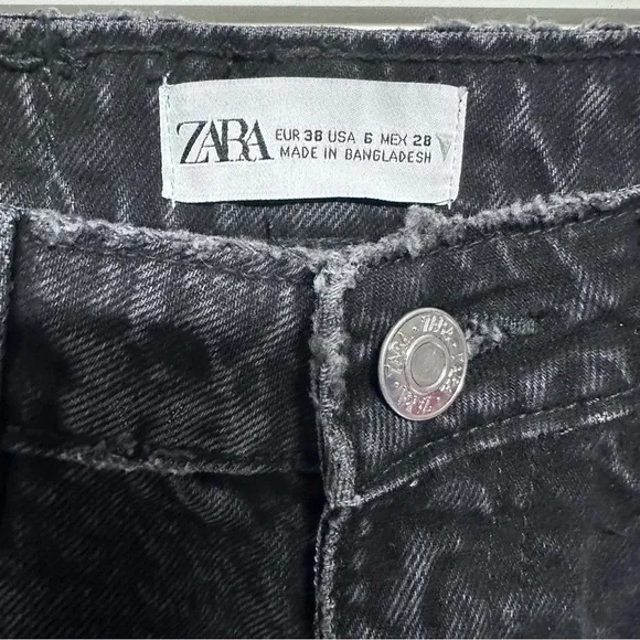 Zara Black High Rise‎ Classic Mom Fit Jeans 8197/131/800 Size 6 EU38 - Image 4