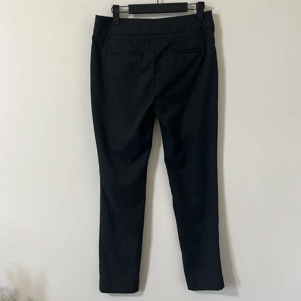 LOFT Marisa Skinny Grey Black Pin Dot Detail Business Casual Pants Size 2 - Image 8