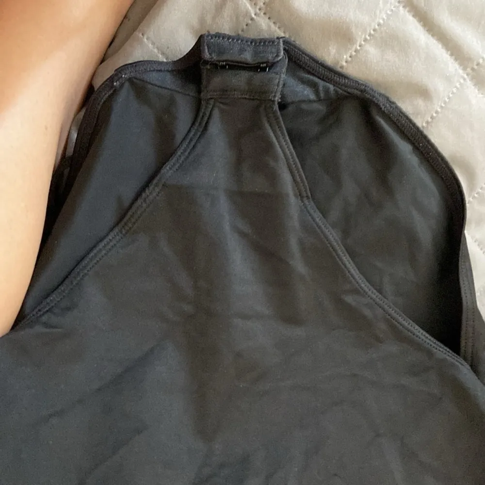 Spanx Assets Large red Hot Label women’s firming black bodysuit w sheer sides - Image 5