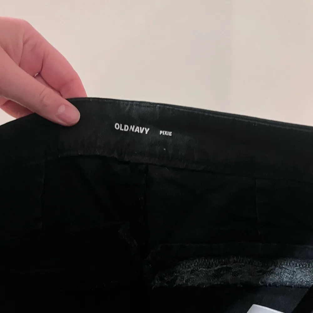 Old Navy High-Waisted Pixie Skinny Ankle Pants Size 2 - Image 8