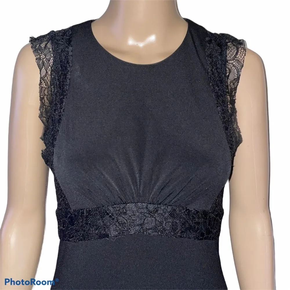 BCBGeneration  lace trim cocktail gown - Image 3