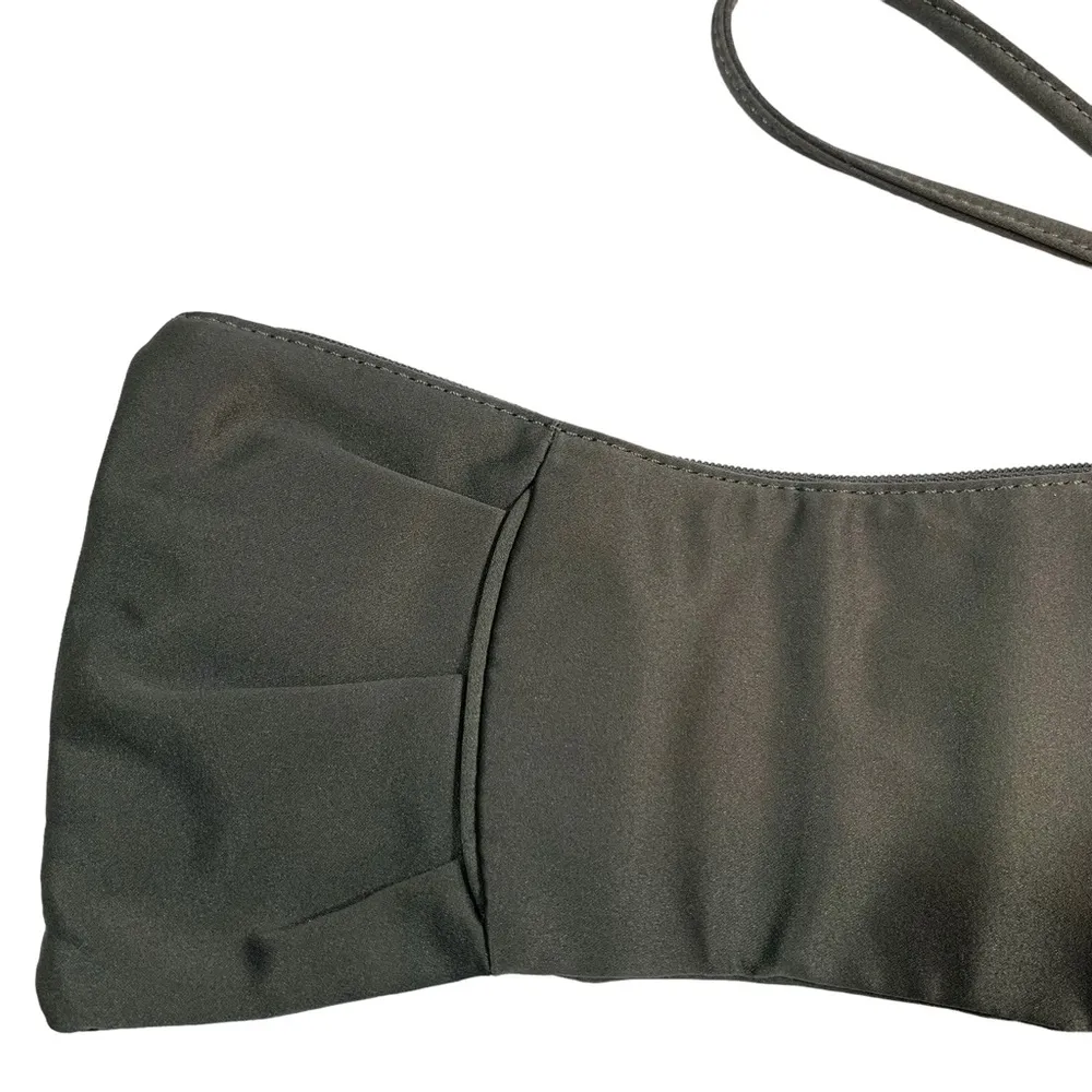 Vintage Nine West Bow Shaped Wristlet Bag - Image 9