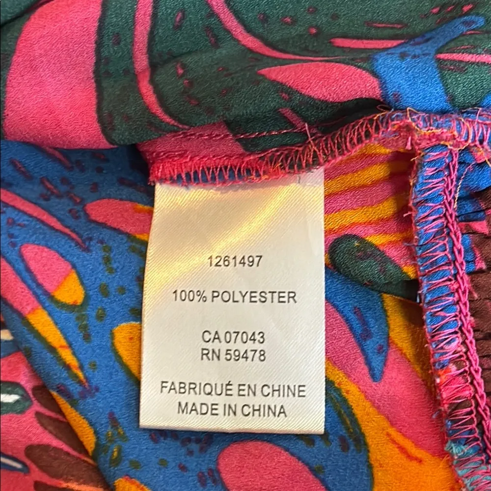 Red Sleeveless Wrap Tank Top with Tie Front - Image 7