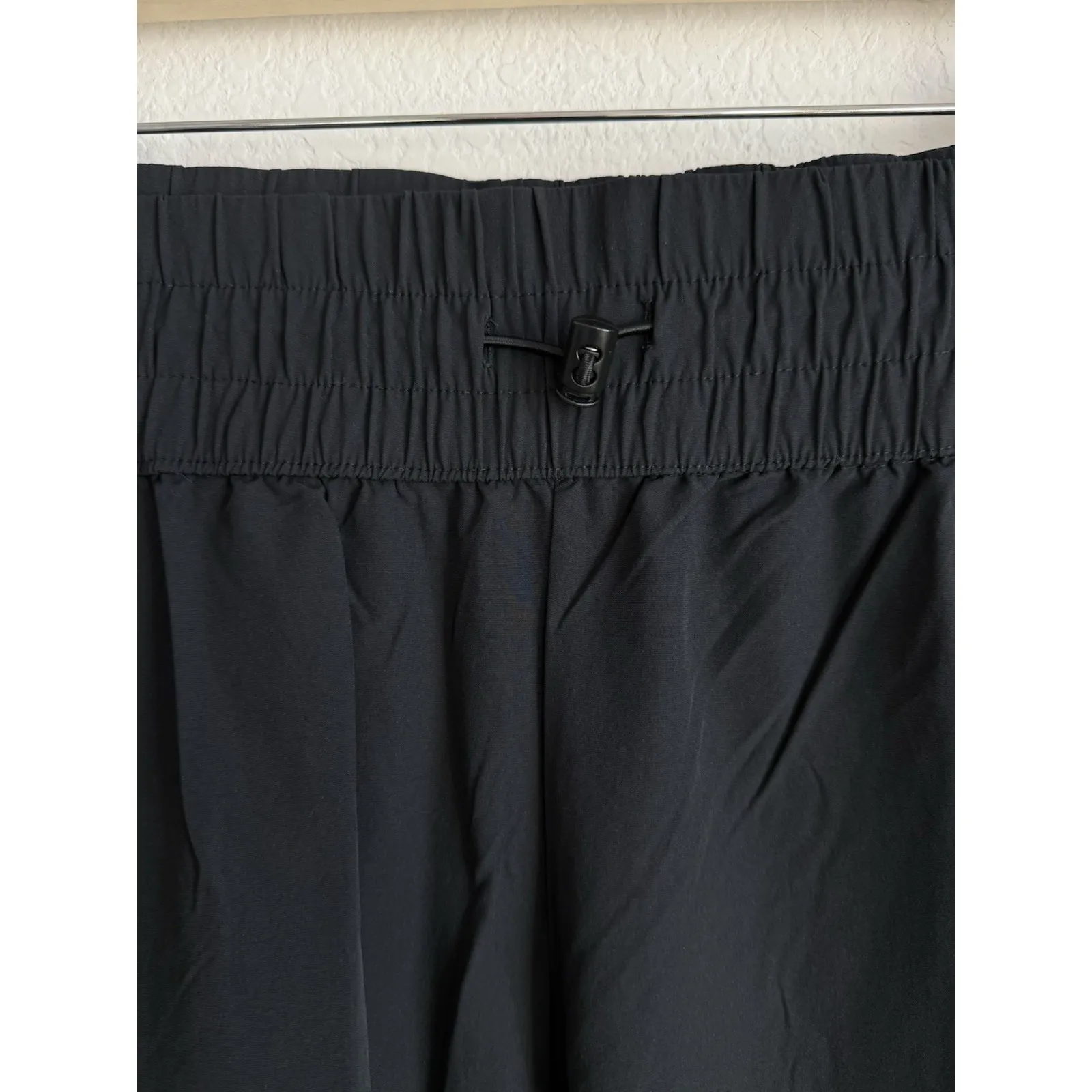 JoyLab Pants Women Size M Black Mid Rise Woven Cargo Cinched Drawstring Athletic - Image 5