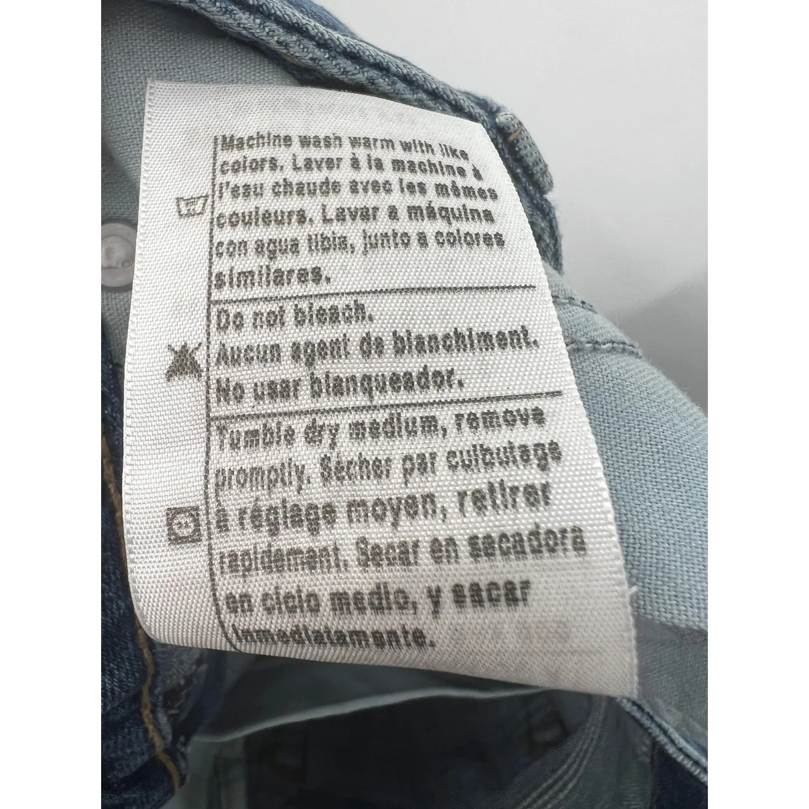 Carhartt Jeans Womens Original Fit WB001 Mid Rise Boot Cut Ankle Jeans‎ Size 8 - Image 2