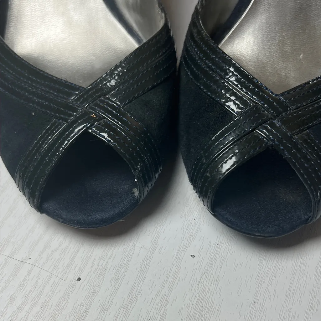 LOFT Black Peep-Toe Heels - Image 5