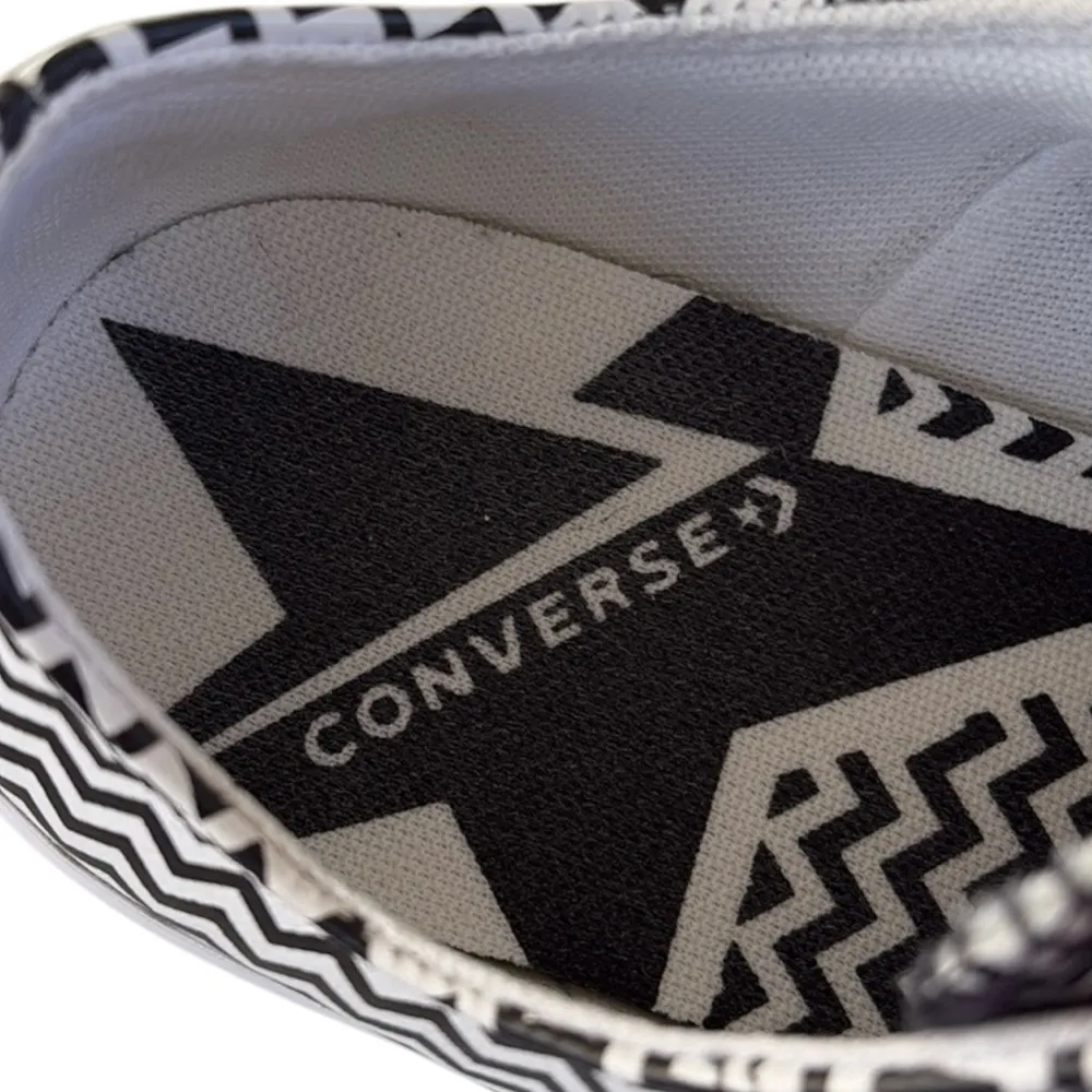 EUC Converse Leather Chuck 70 Mission-V-O Sneakers Black White Chevron Size 7 - Image 7