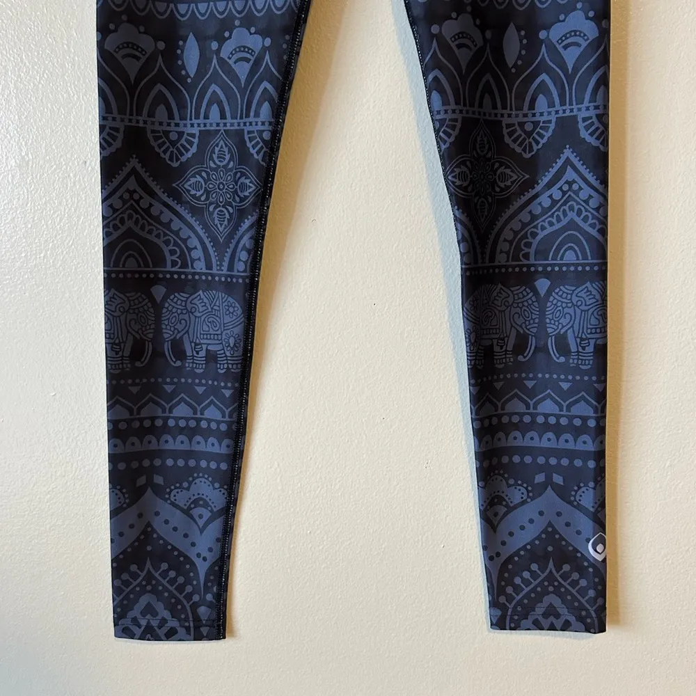 NWOT Inner Fire Size 4 Small Sacred Elephant Blue Gray Leggings Yoga Gym Workout - Image 6