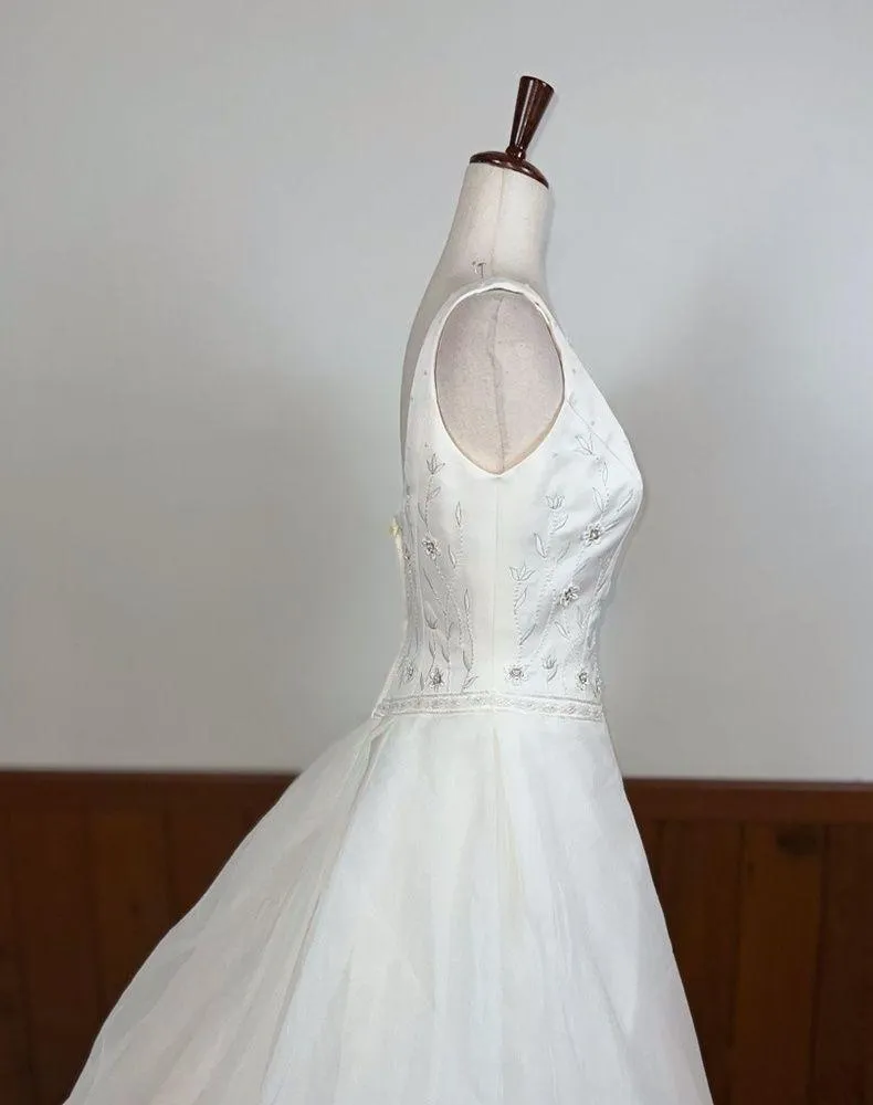 Stunning Mori Lee Organza Wedding Gown! - Image 5