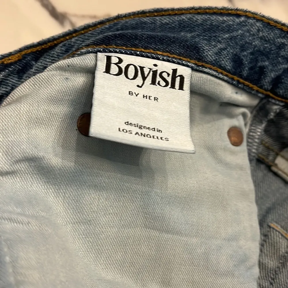 Boyish by Her the Billy jean - Image 6