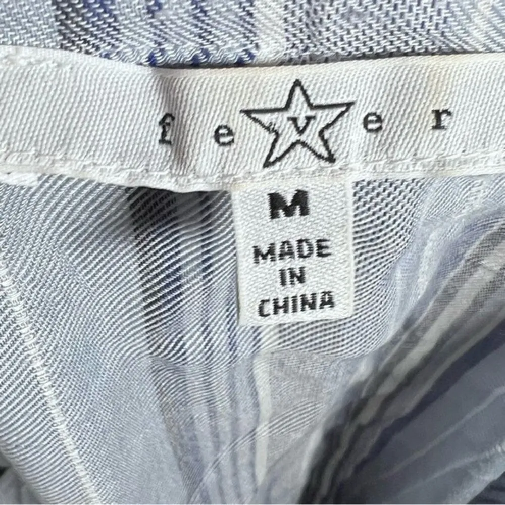 Long flare sleeve on or off shoulder striped chambray oversized top size medium Blue - Image 4