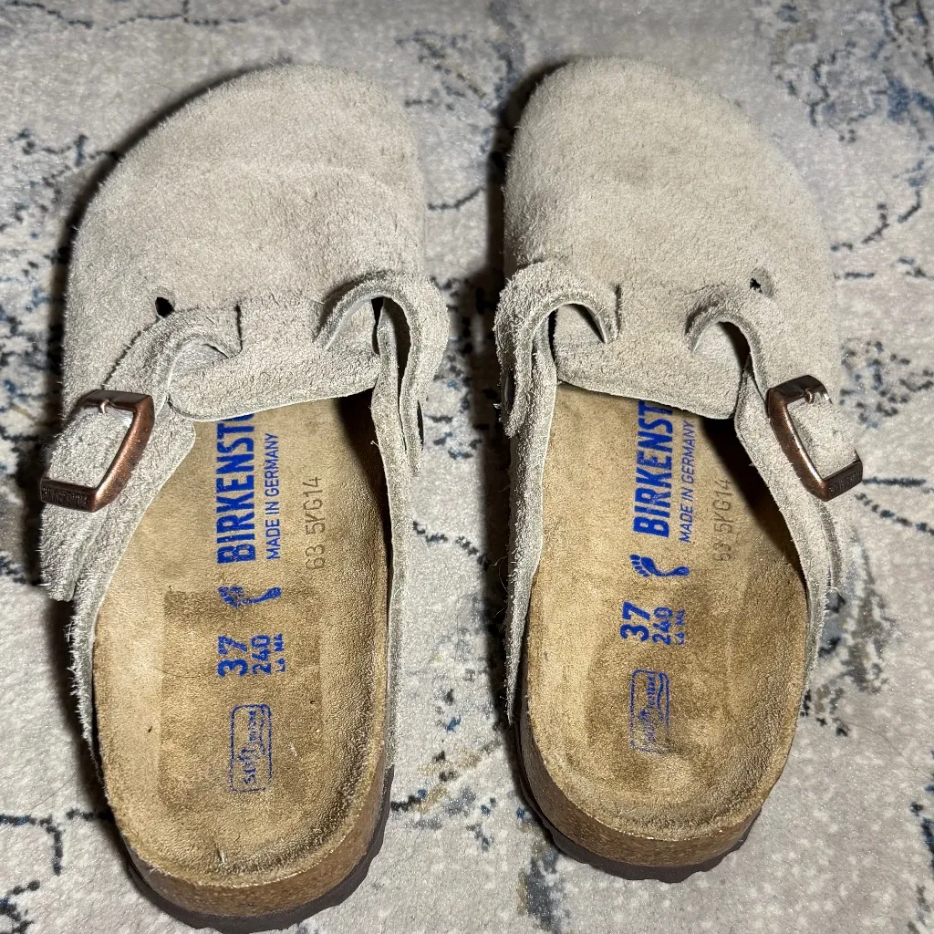 Birkenstock Boston Clogs Suede Taupe - Image 5
