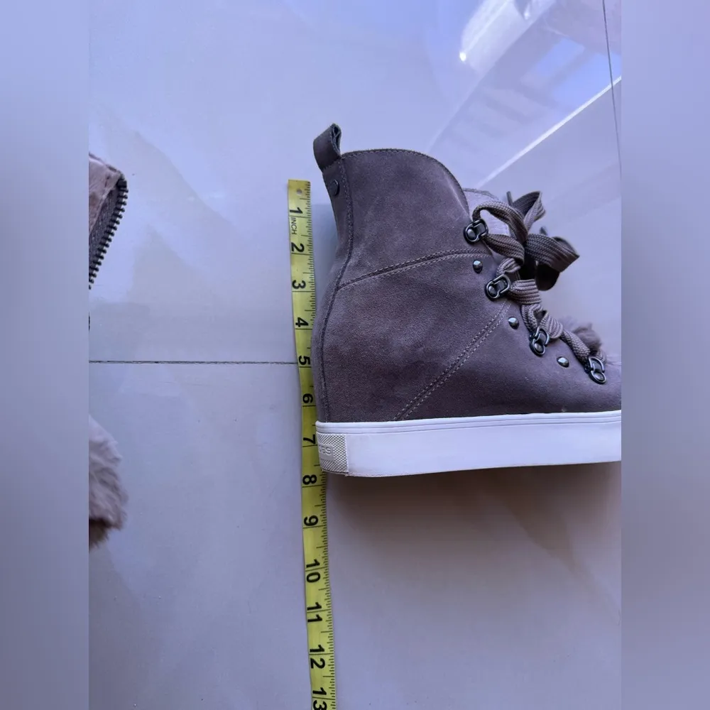 J/Slides NYC Whitney Taupe and Faux Fur Wedge Bootie Womens Size 9M sneakers Brown - Image 9