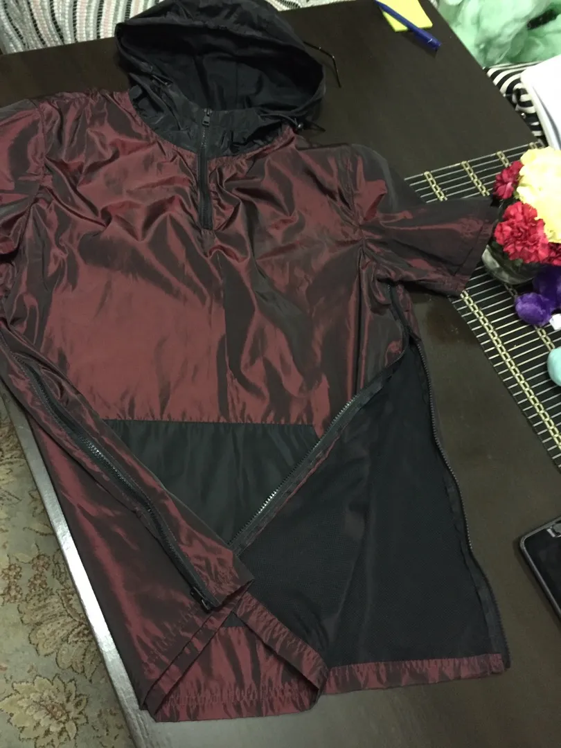 Omero Shortsleeved Windbreaker Multiple Size L - Image 3