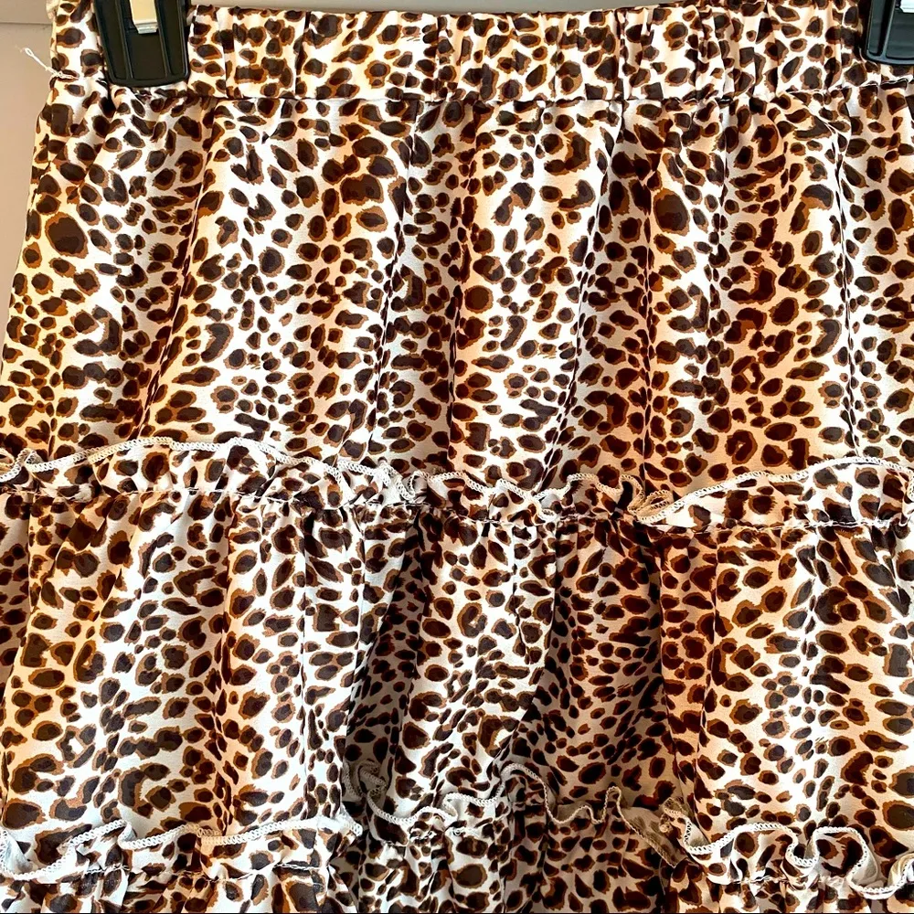 Shein|| Animal print ruffled short skirt with elastic waist - Image 2