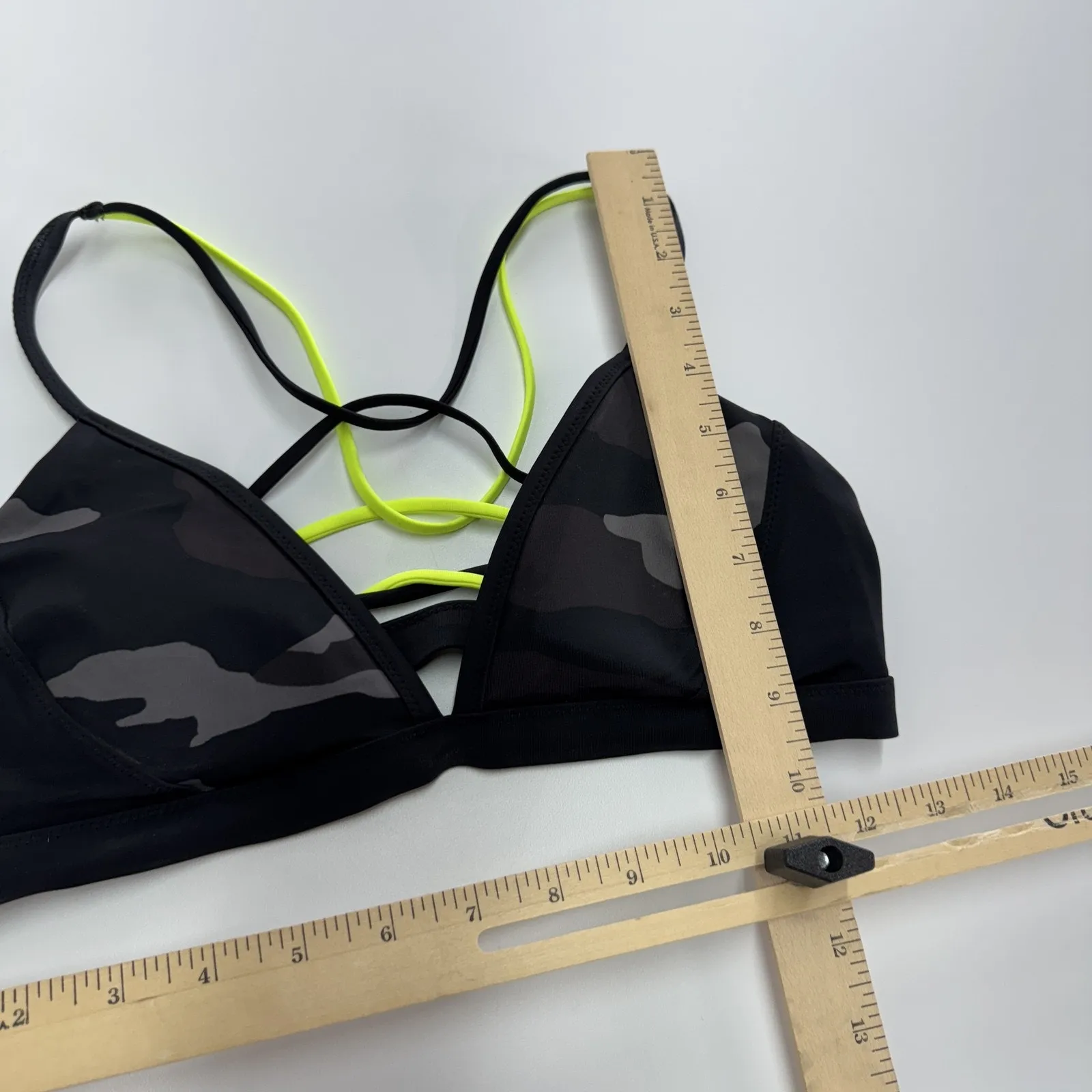 Athleta Bikini Swim Top Womens XS Black‎ Yellow Freestyle Camo Strappy Swimwear - Image 9