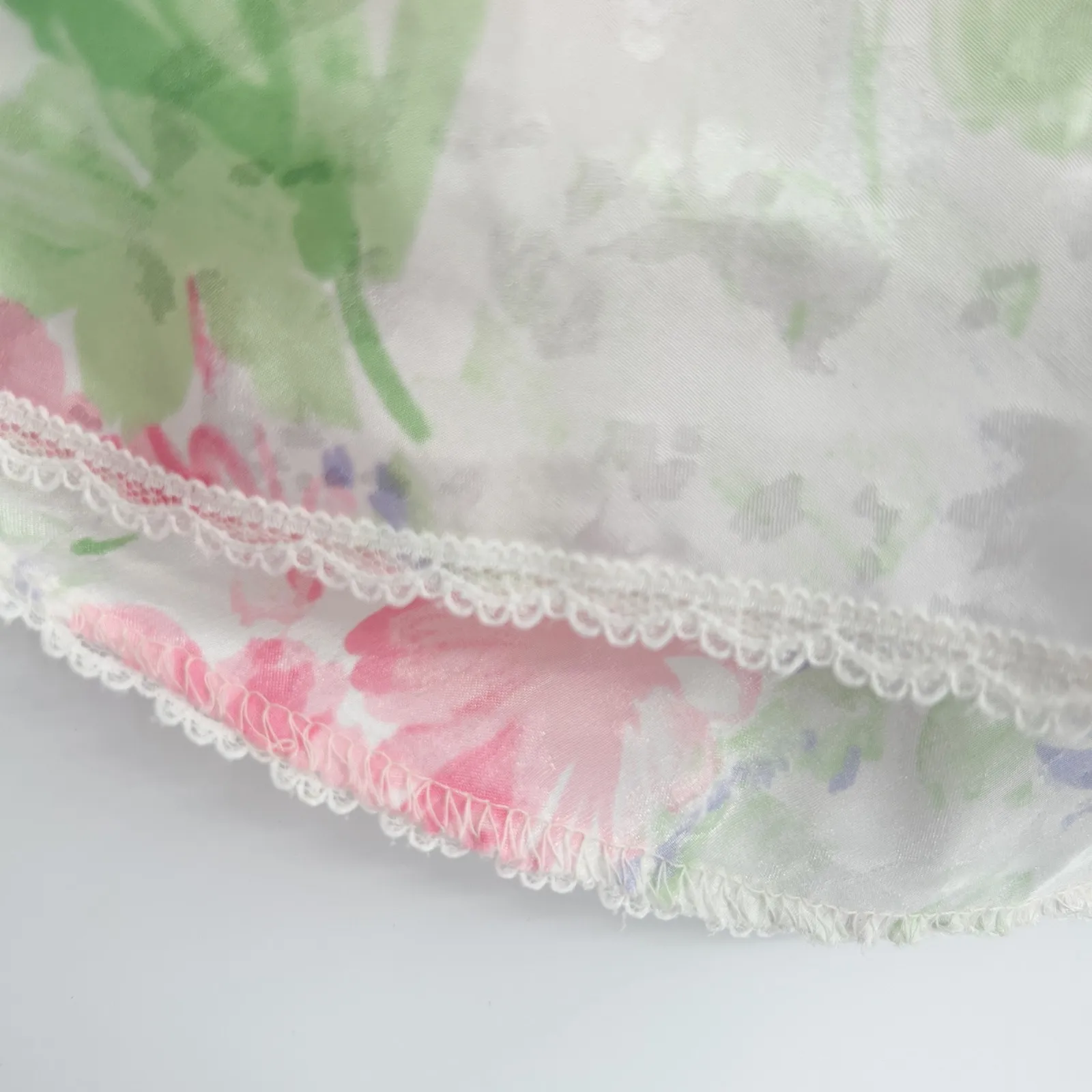 Womens Vintage Y2K 90s Pastel Floral Lace Trim‎ Coquette Cottagecore Cami Top White - Image 4