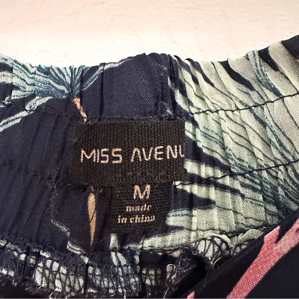 JustFab Miss Avenue Tropical Print Halter Top Wide Leg Pant 2pc Set Blue Pink M - Image 10