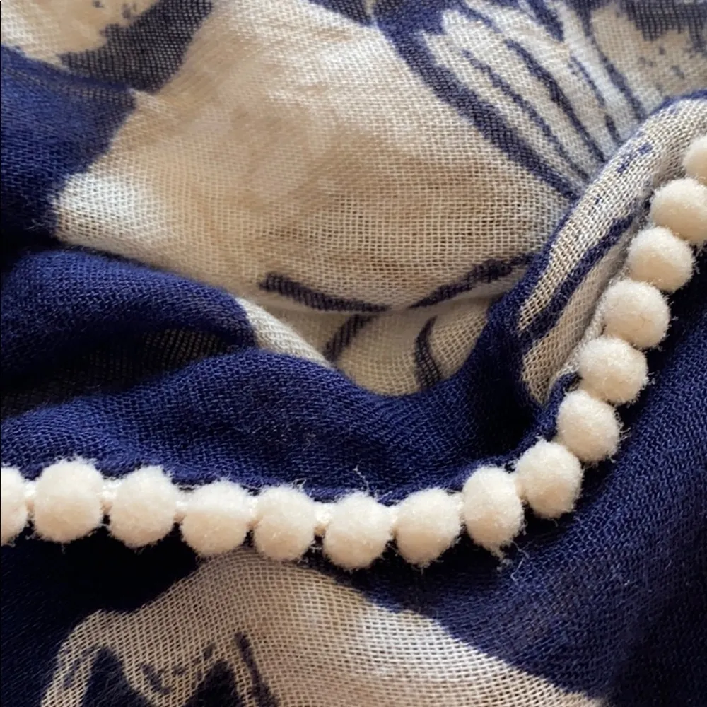 👙 Aerie Infinity Scarf Floral Hawaiian Print with Pompom Embellishment One Size - Image 2