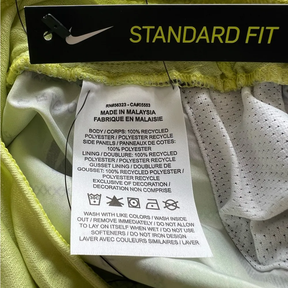 Nike Women's ICON Clash Printed Limelight Tempo Running Athletic Shorts Size S - Image 7