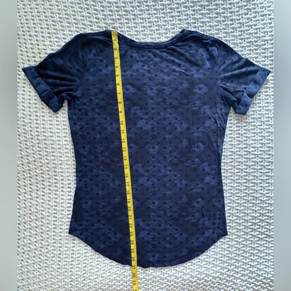 Lululemon Love Tee II - Windy Blooms Deep Navy Black - 8 - Image 10