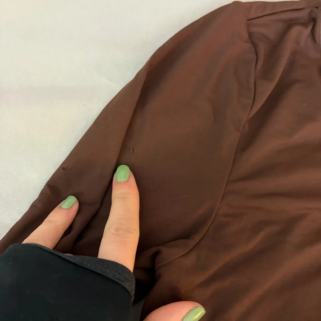 Qinsen Small Brown Double Lined Long Sleeve Top, Full Hip - Image 6