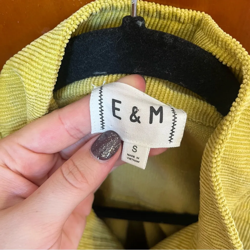 E & M Chartreuse Corduroy Women's Jacket - Image 3