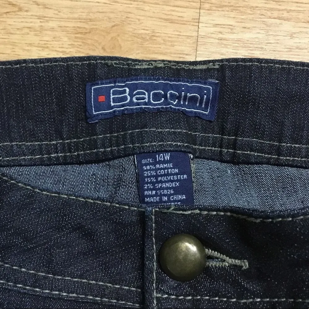 Baccini Bermuda Shorts - Image 2