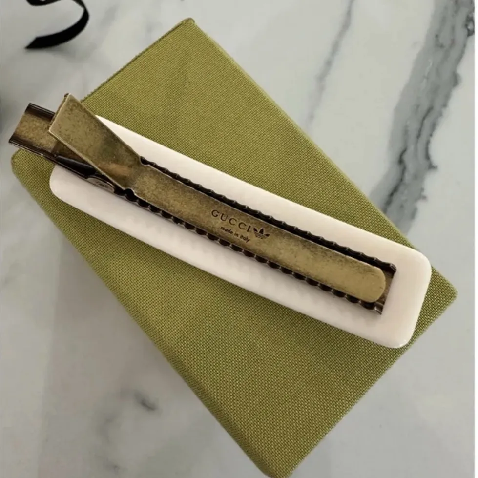 Gucci Adidas Hair Clip - Image 2