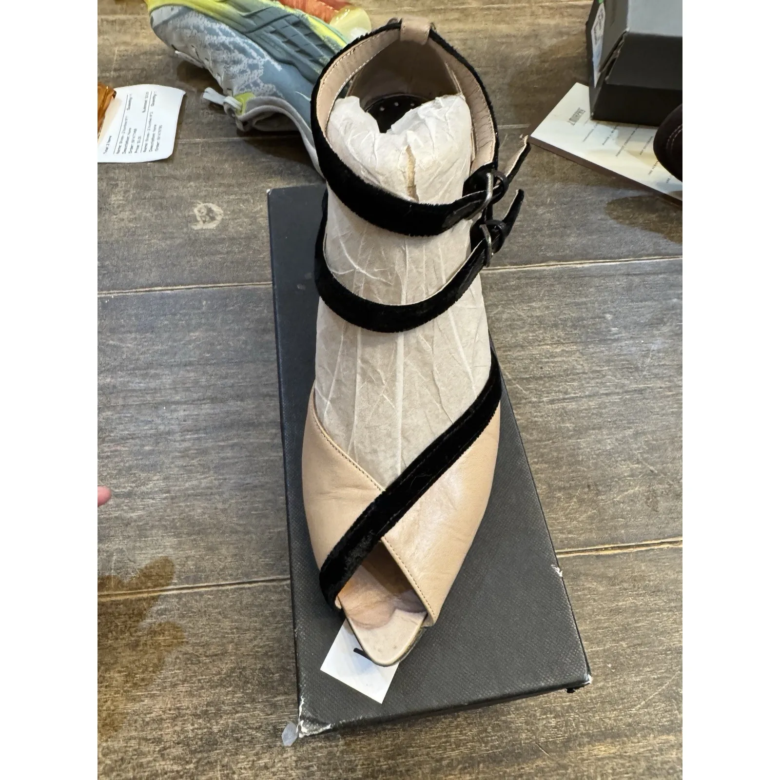 Vintage YSL Yves Saint Laurent Sandal Heels Shoes‎ Size 37.5 Peep Toe Strappy - Image 3