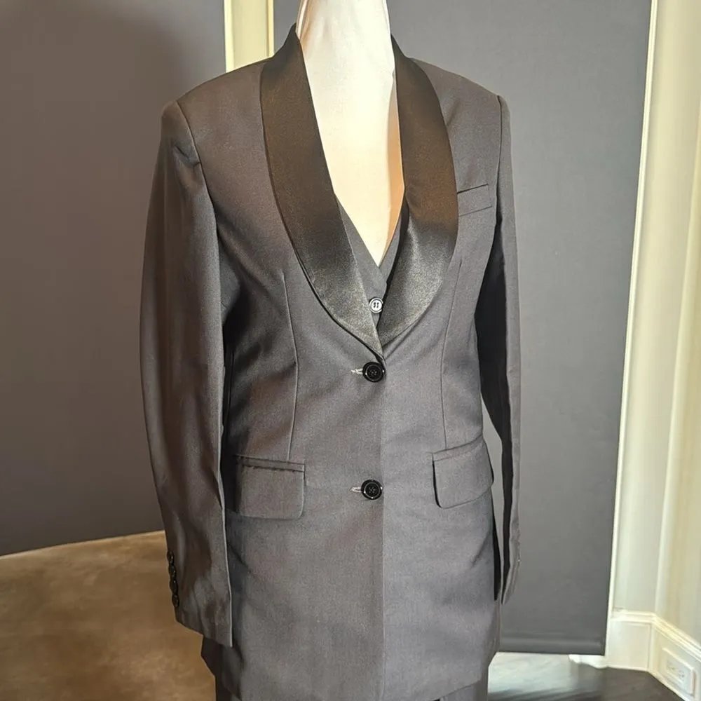 Women’s Dark Gray Slim Fit 3 Piece Formal Tuxedo Suit Shawl Lapel Size 6 NWOT - Image 2