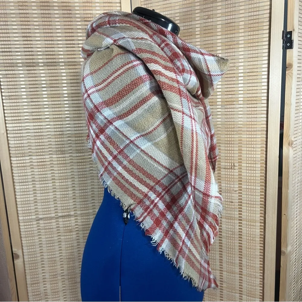Plaid Blanket Scarf 🧣 White - Image 3
