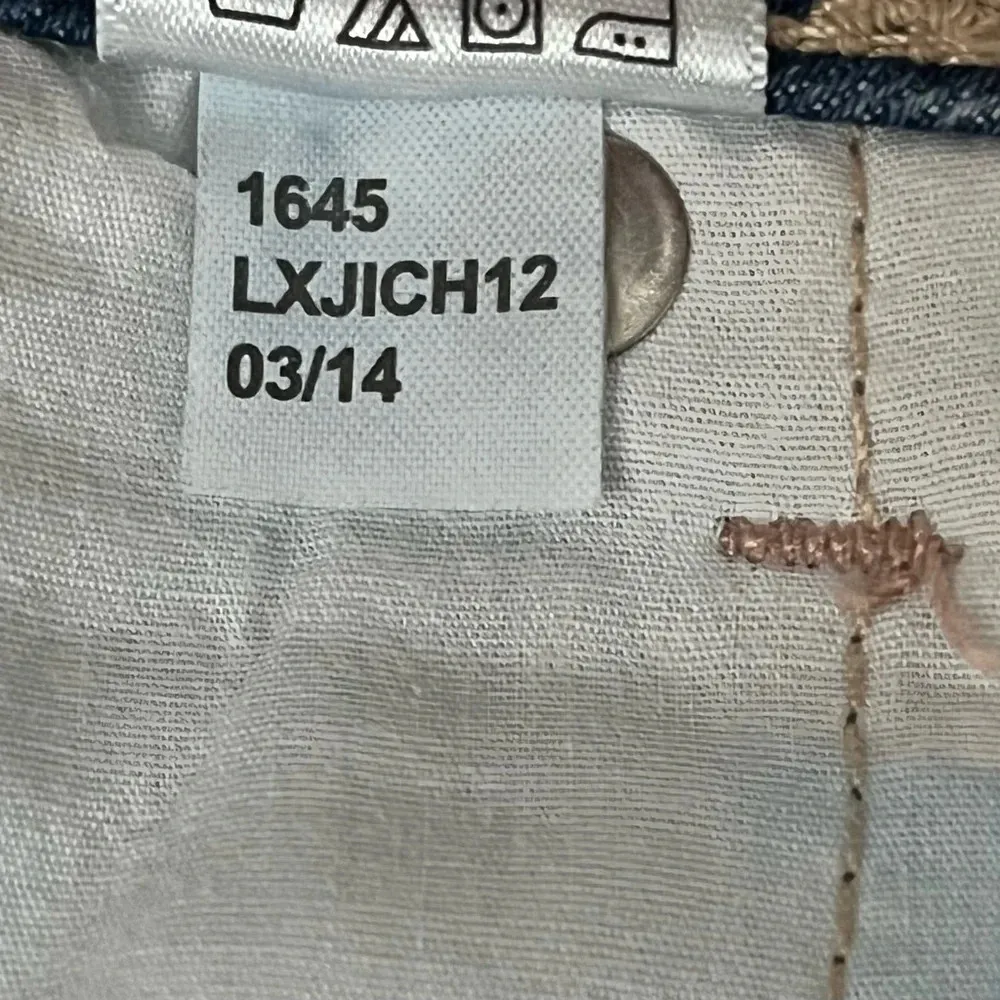 Bethany Mota High Rise Shorty Blue Jean Shorts Womens  Aztec Pattern Studs 10 - Image 4