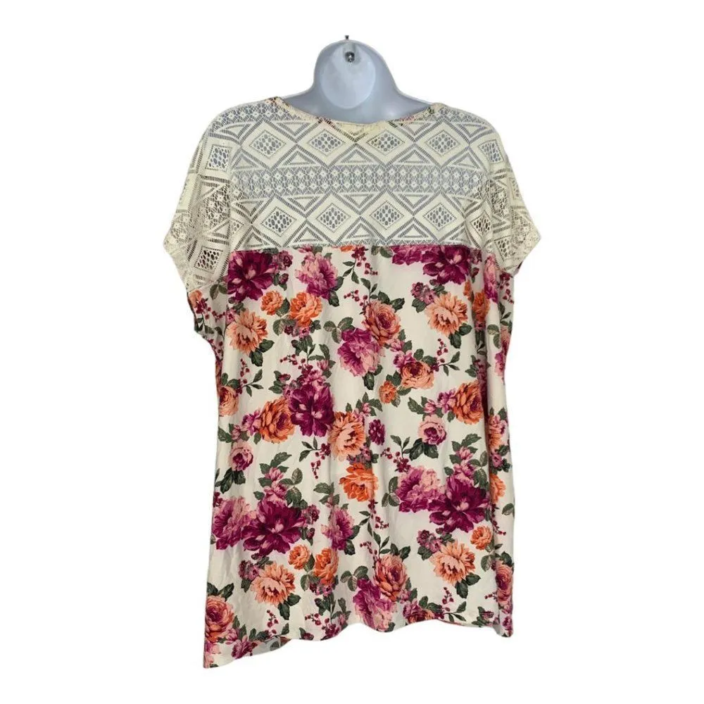 Bobbie Brooks Plus Size Women's Short Sleeved Floral Faux Knot Blouse Size 2X - Image 4