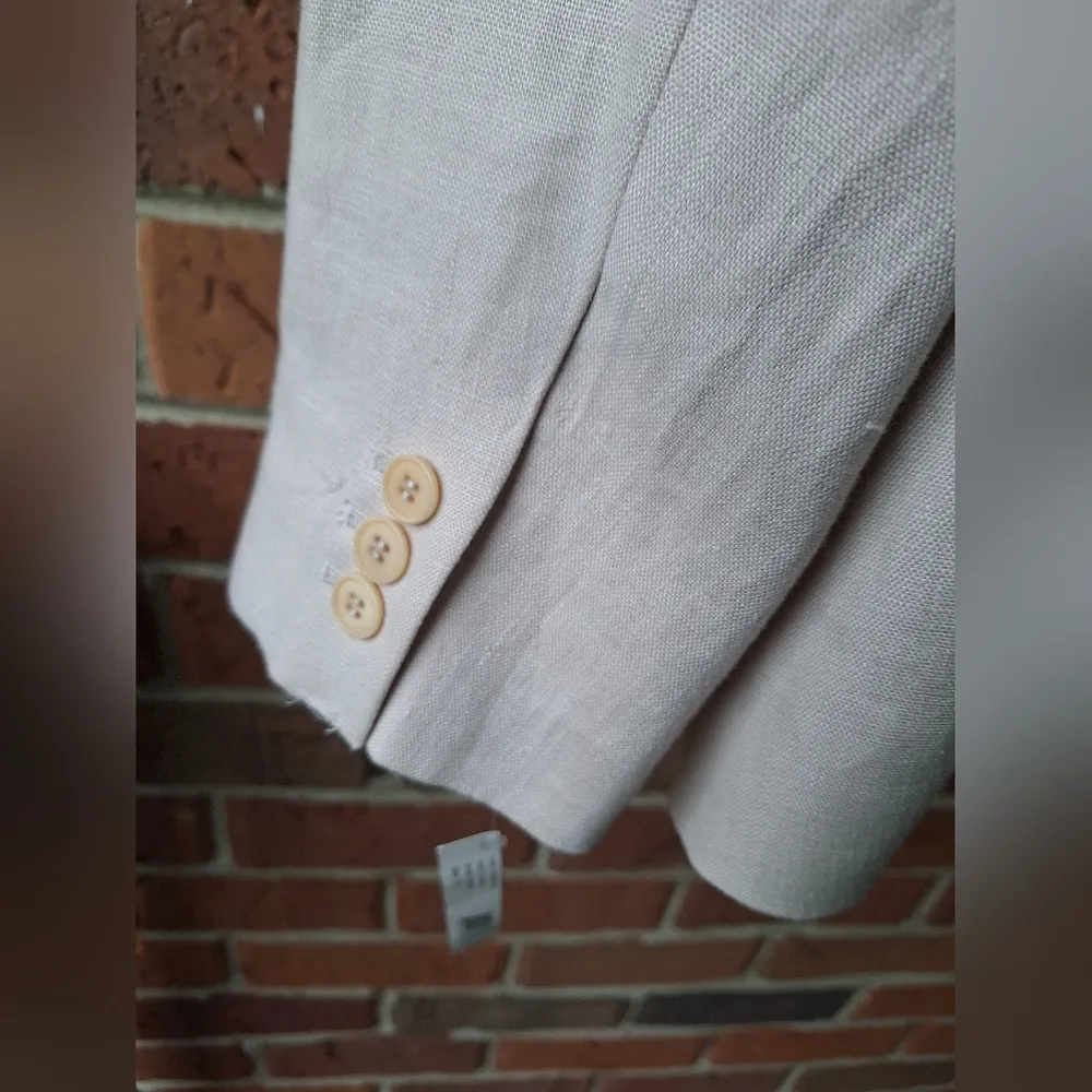 New_Realities 100% Linen Blazer Size 14 - Image 3