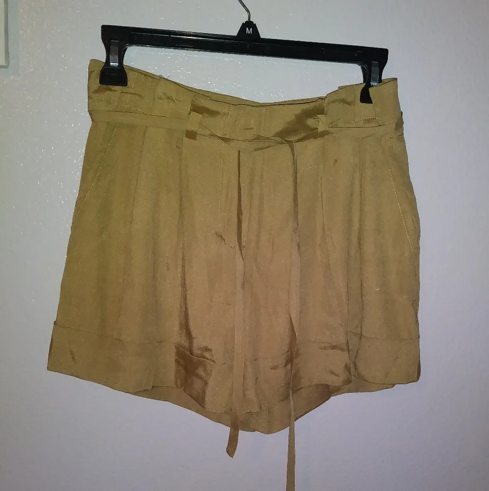 Trina Turk Los Angeles tan silk lightweight summer shorts - Image 2