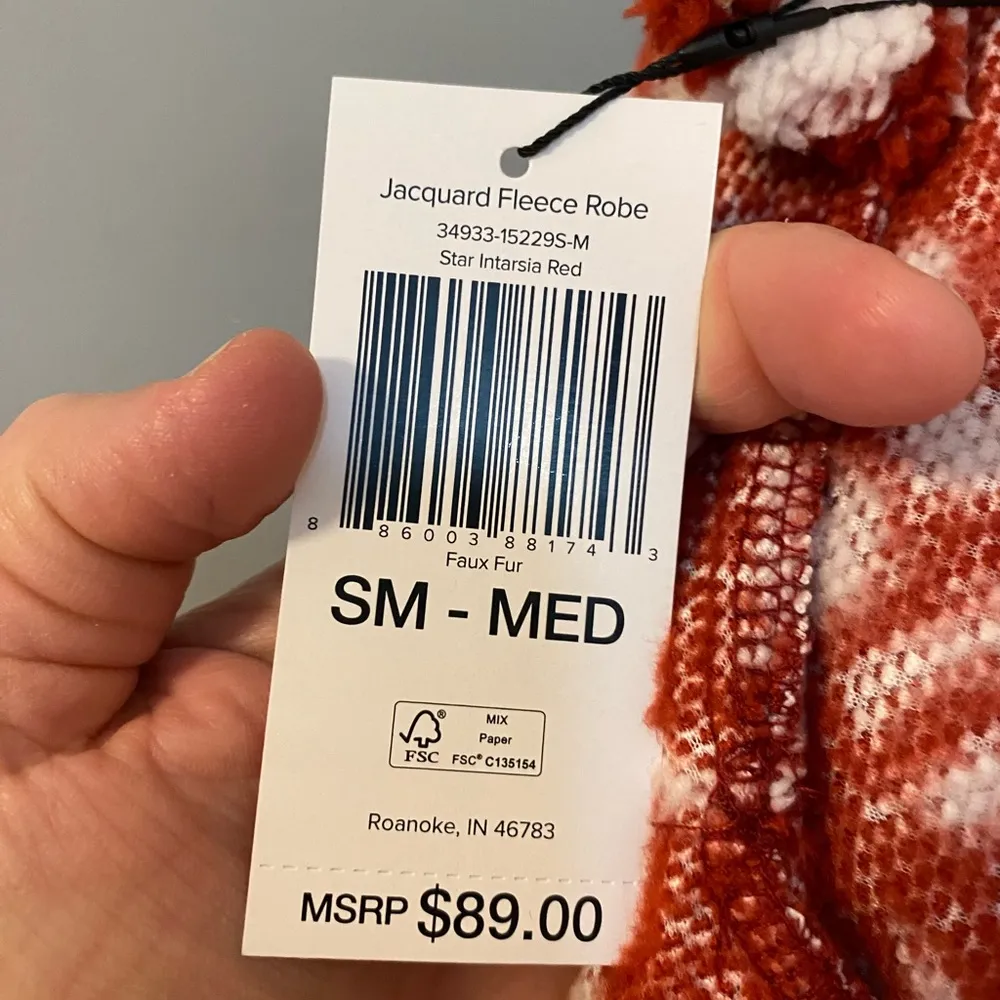 Vera Bradley jacquard fleece robe in Star Intarsia Red size small / medium - Image 5